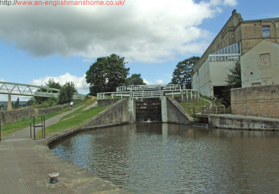 Three Rise Locks 2007