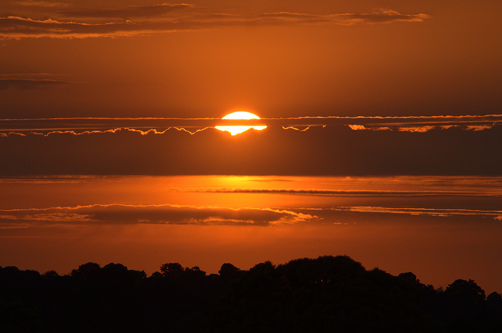 The Sun goes down in Gorron 2014.