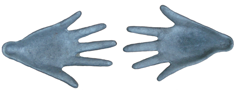 Ashtrays made of Aluminium.